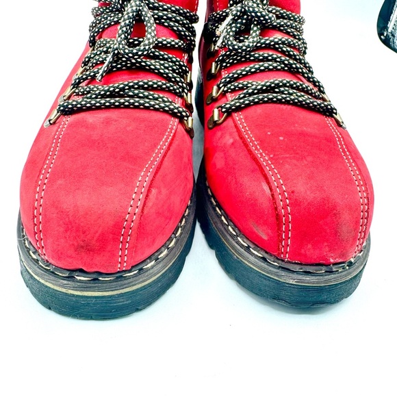 SAUTE MOUTON VINTAGE RED WINTER LEATHER BOOTS - HIKING BOOTS - MADE IN CANADA - Picture 11 of 15